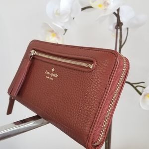 NWOT Kate Spade Chester Street Neda Wallet Brown